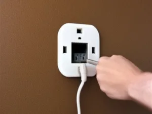 Jak podłączyć gniazdko z USB